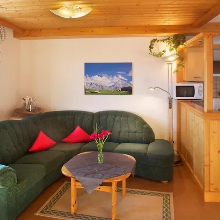 Daire Landhaus Schwarzenbach Rieden